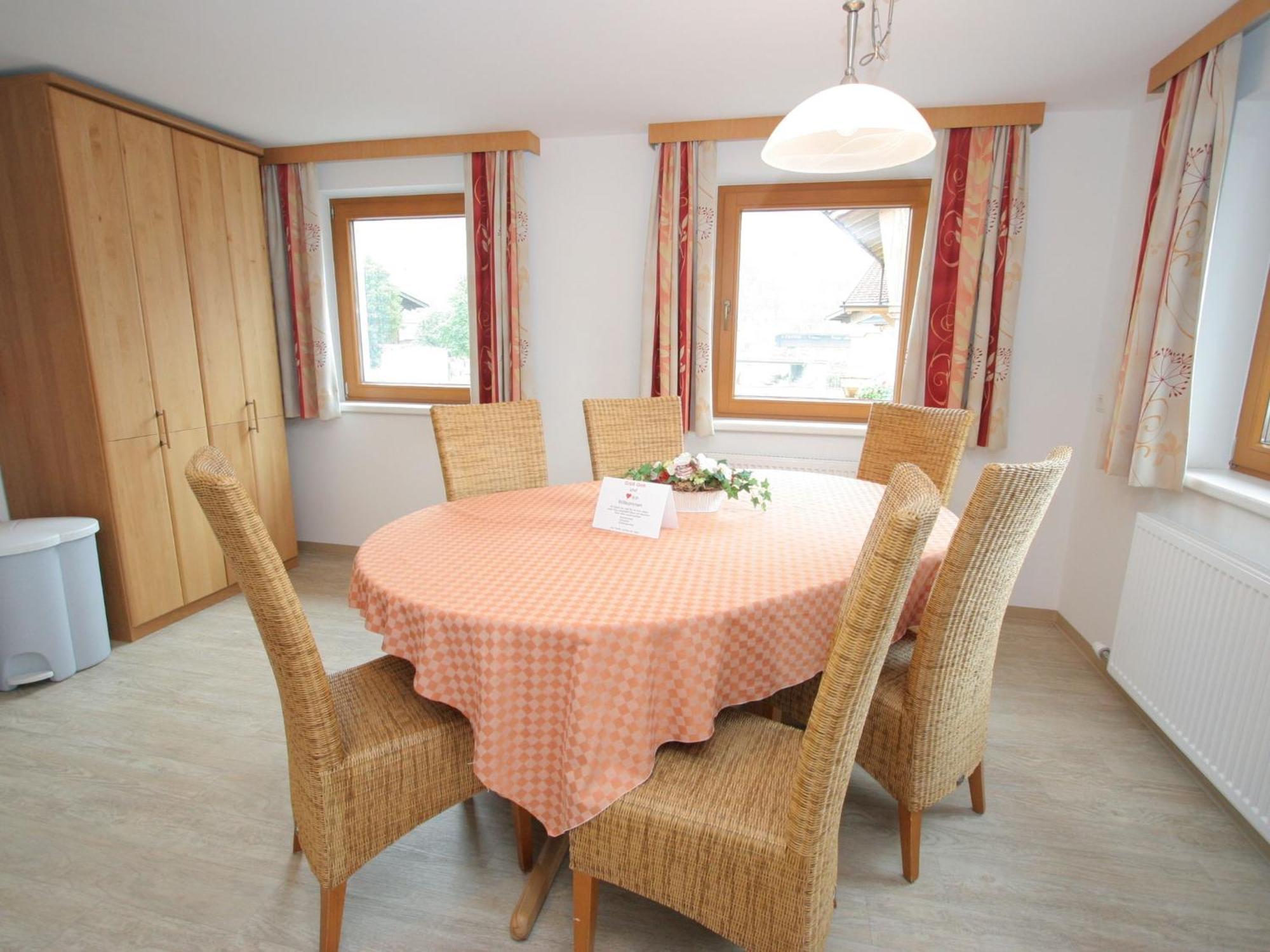 Holiday Flat In Uderns Near The Ski Area מראה חיצוני תמונה